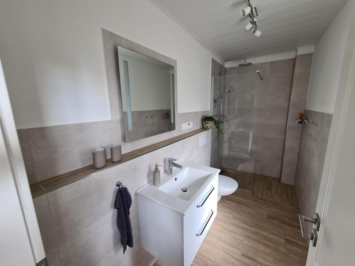 Ferienwohnung Im Werder -Fuer Monteure Nicht Geeignet- Celle Buitenkant foto