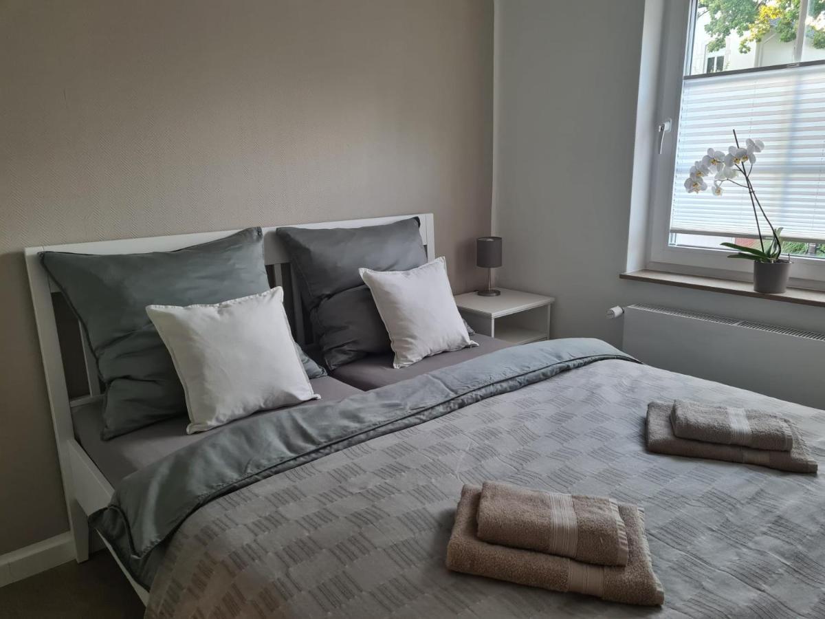 Ferienwohnung Im Werder -Fuer Monteure Nicht Geeignet- Celle Buitenkant foto