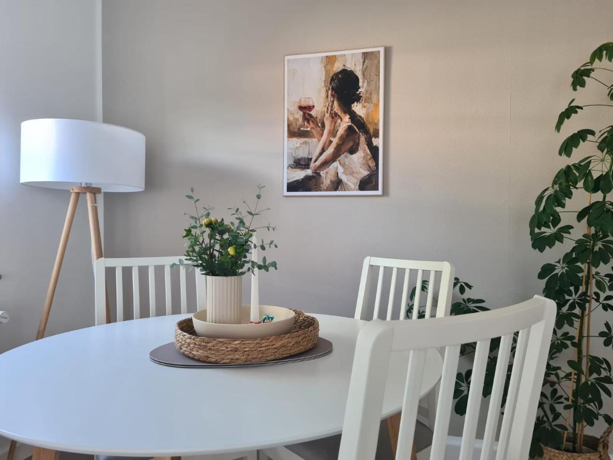 Ferienwohnung Im Werder -Fuer Monteure Nicht Geeignet- Celle Buitenkant foto